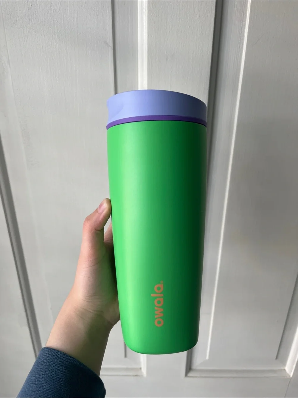 Owala Green & Lavender Travel Tumbler - Sleek Insulated Bottle 20oz
